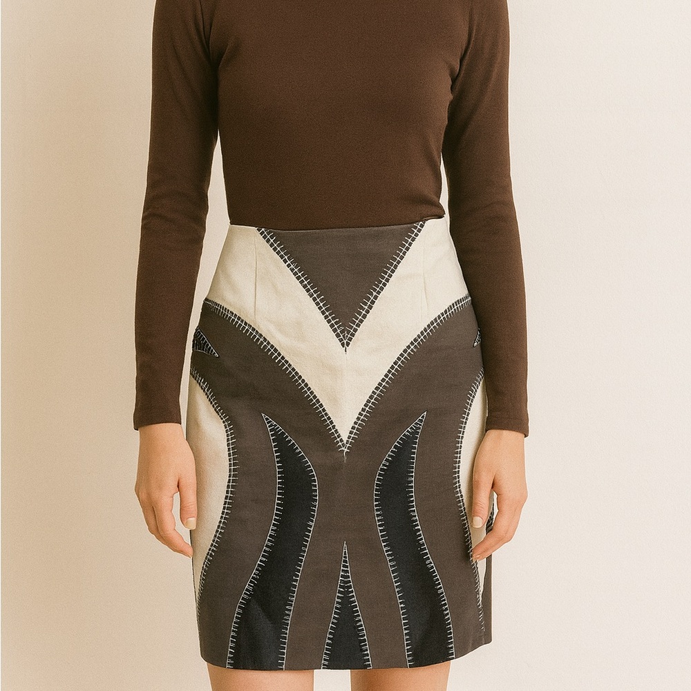 Moschino Geometric Statement Pencil Skirt – Size 8